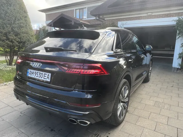 Audi SQ8 - фото 2