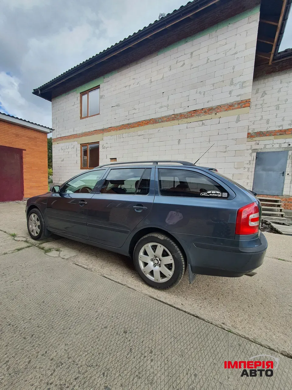 Skoda Octavia - фото 4