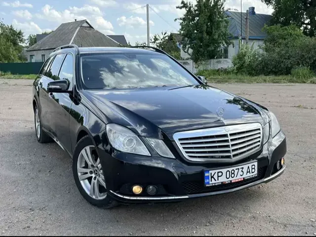 Mercedes-Benz E-Класс - фото 2