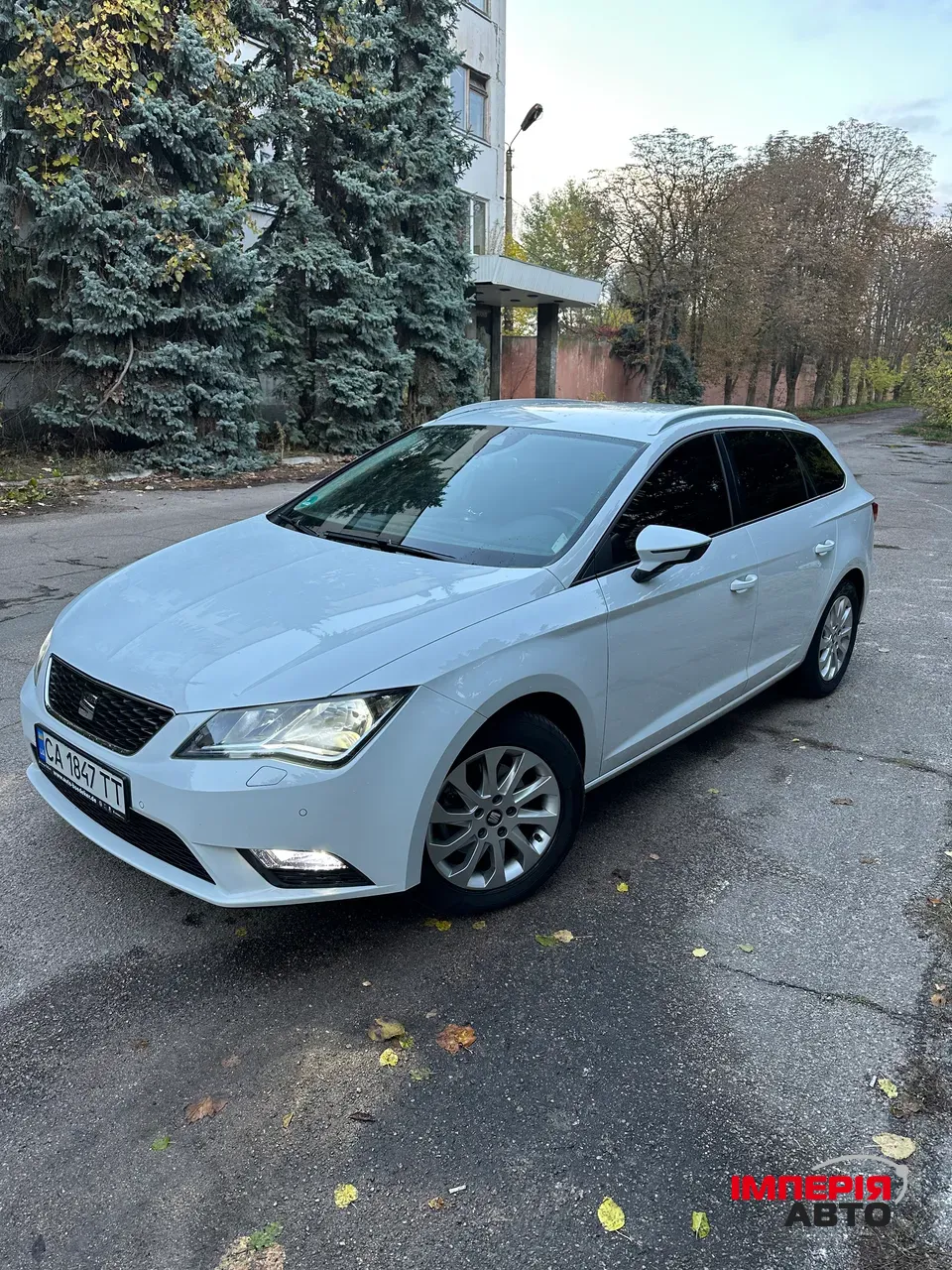 SEAT Leon - фото 8