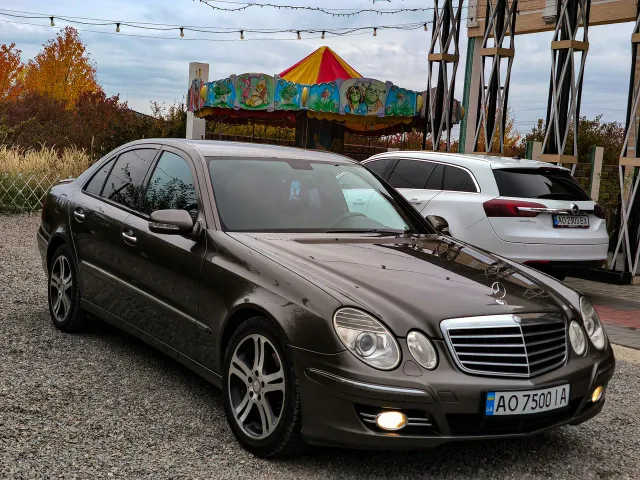 Mercedes-Benz E-Класс - фото 1