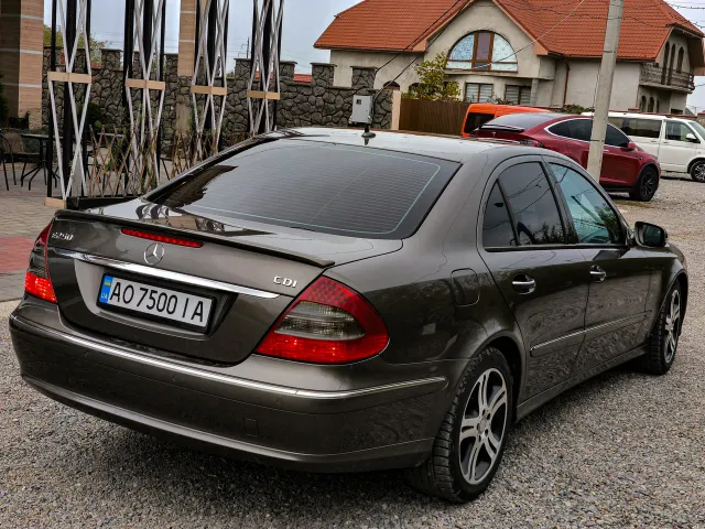Mercedes-Benz E-Класс - фото 2