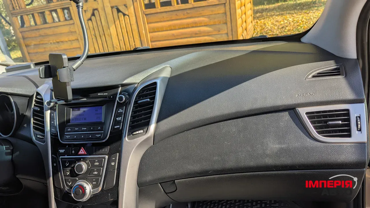 Hyundai i30 - фото 7