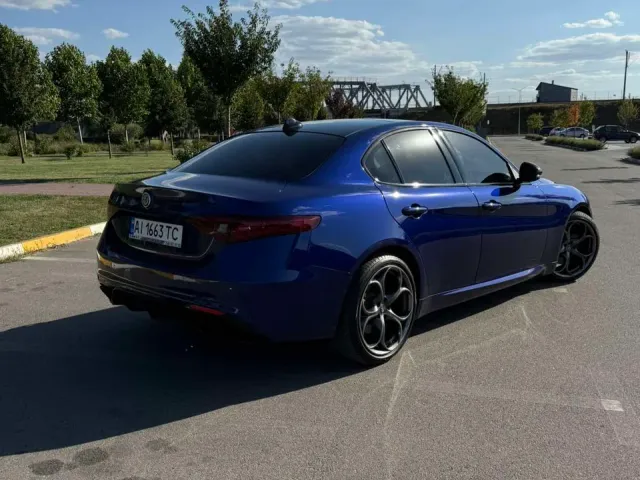 Alfa Romeo Giulia - фото 4