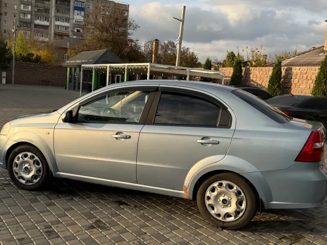 Chevrolet Aveo - фото 5
