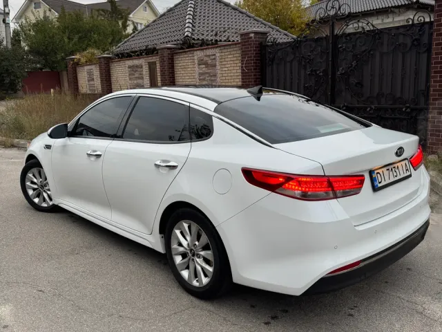 Kia Optima - фото 3