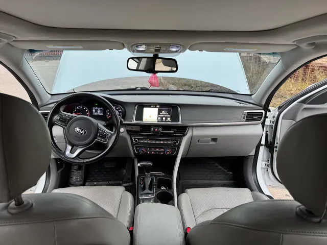 Kia Optima - фото 5