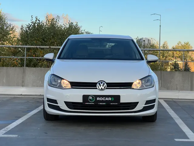 Volkswagen Golf - фото 2