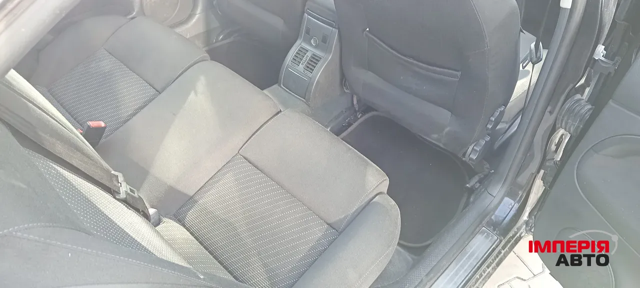 Skoda Superb - фото 8