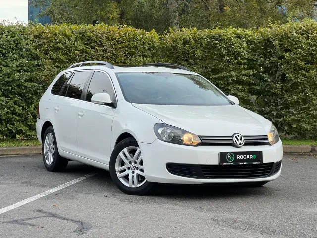 Volkswagen Jetta - фото 5