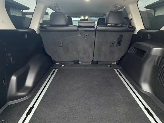 Toyota Land Cruiser Prado - фото 2