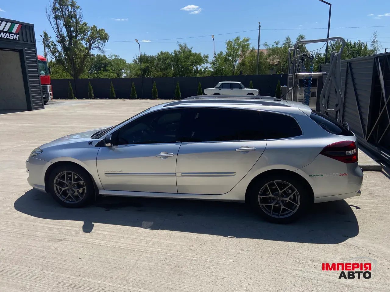 Renault Laguna - фото 4