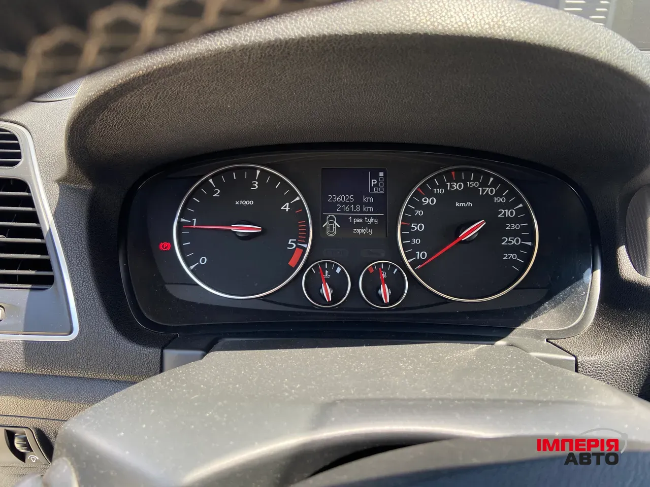 Renault Laguna - фото 7