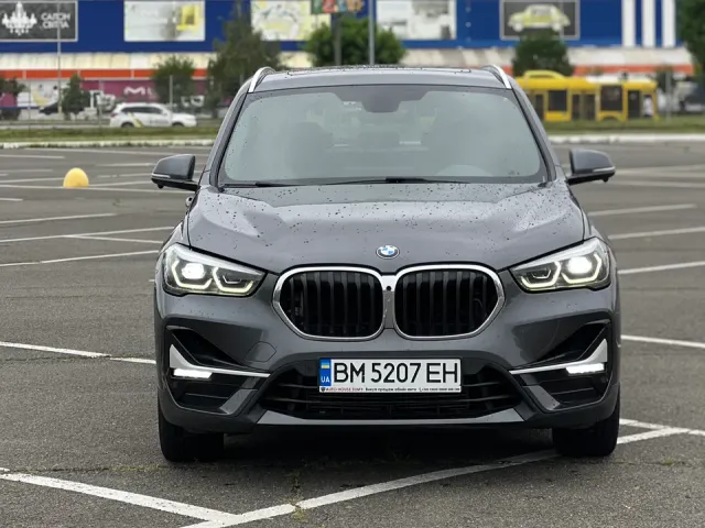 BMW X1 - фото 3
