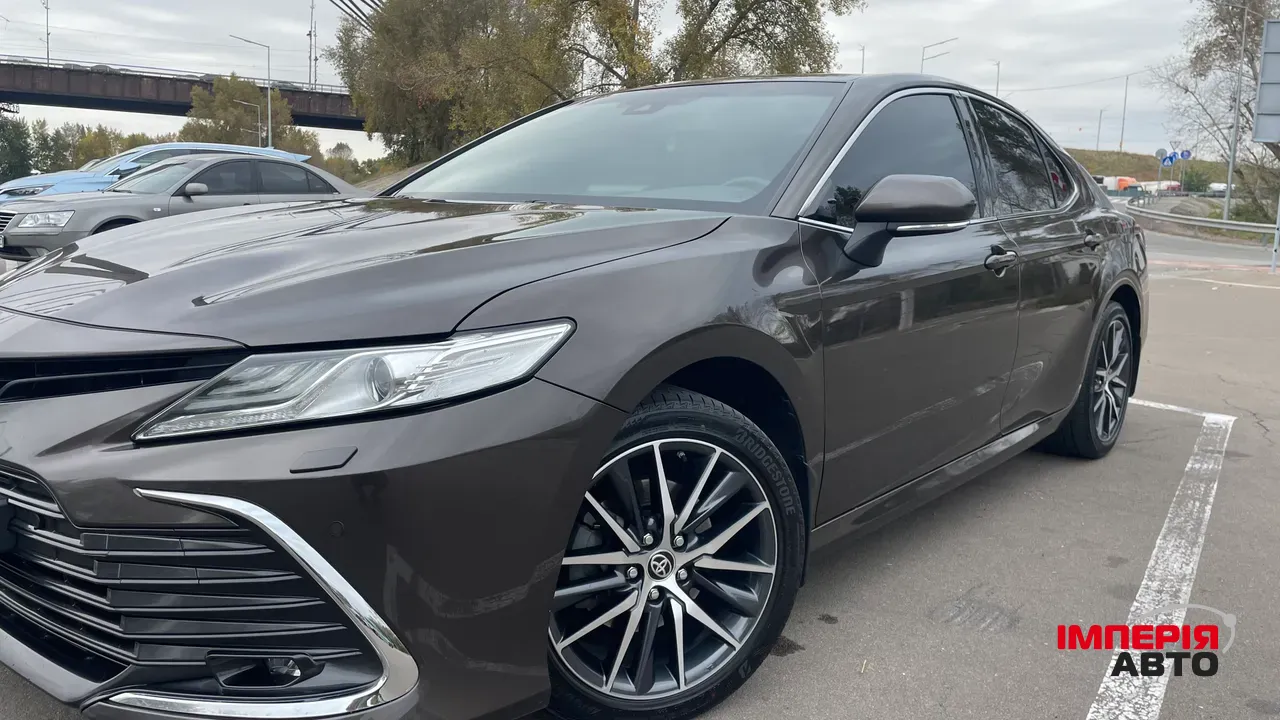 Toyota Camry - фото 6