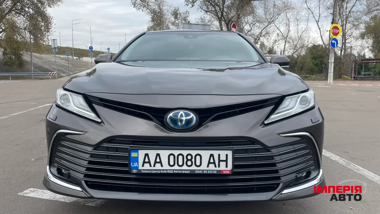 Toyota Camry - фото 7