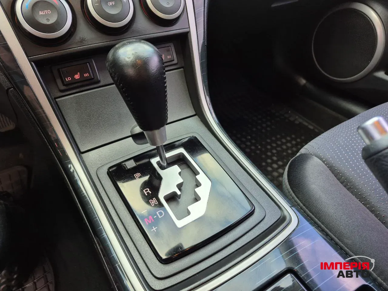 Mazda 6 - фото 15