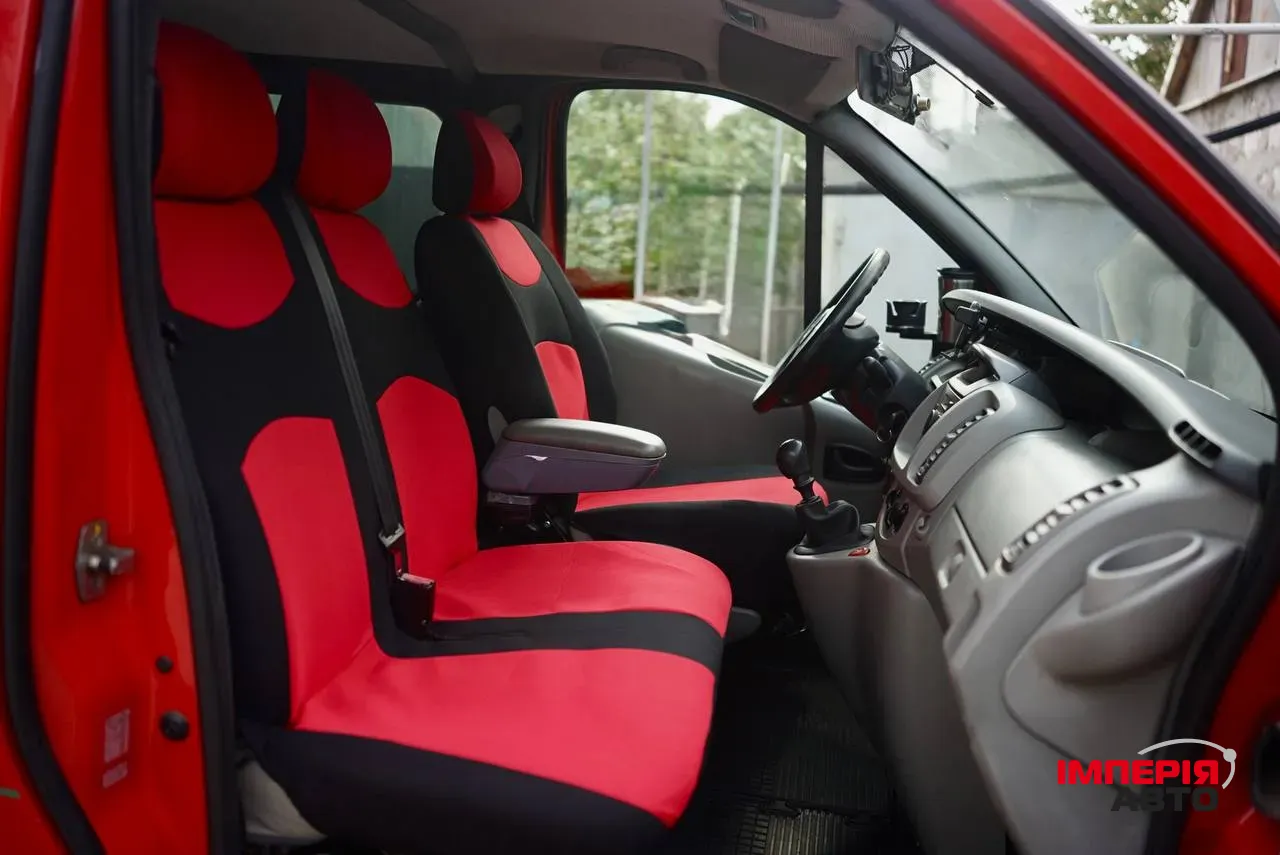 Opel Vivaro - фото 7