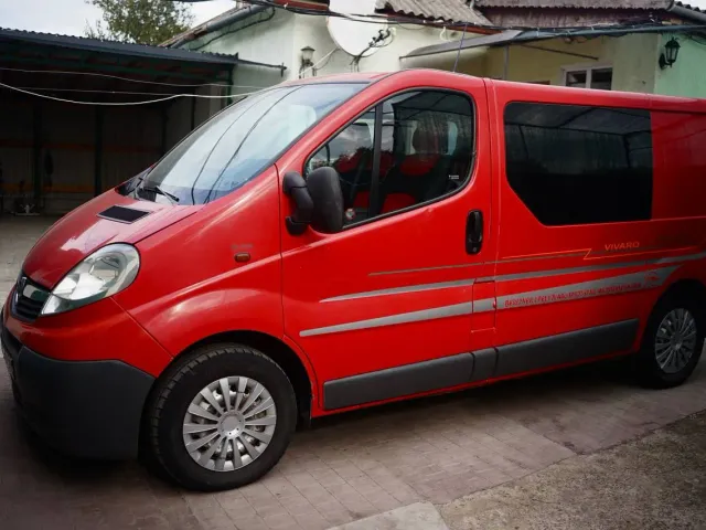 Opel Vivaro - фото 5