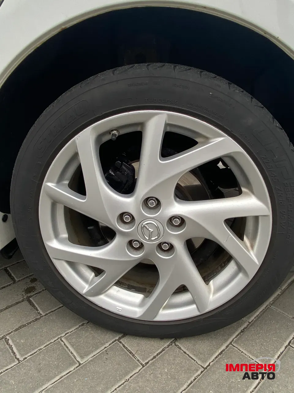 Mazda 6 - фото 11