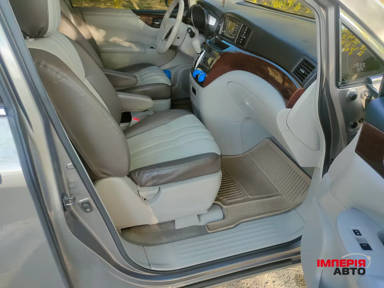 Nissan Quest - фото 14