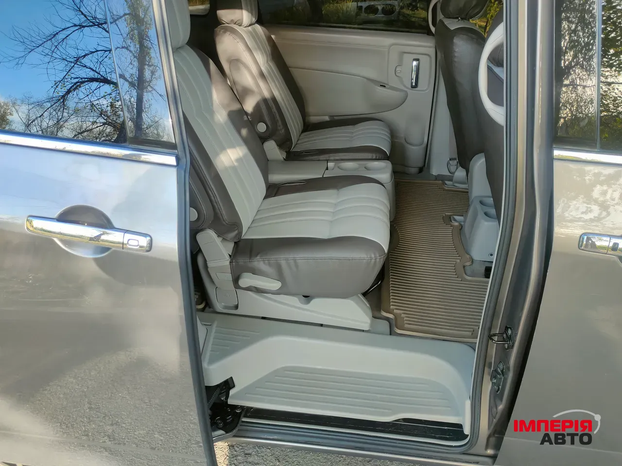 Nissan Quest - фото 15