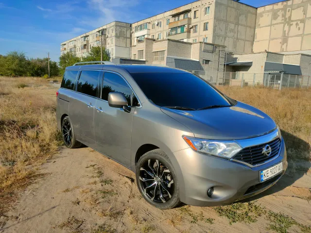 Nissan Quest - фото 4