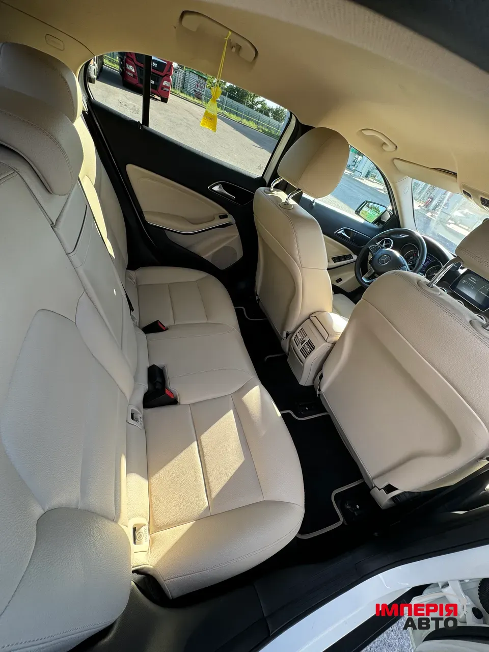 Mercedes-Benz GLA - фото 9