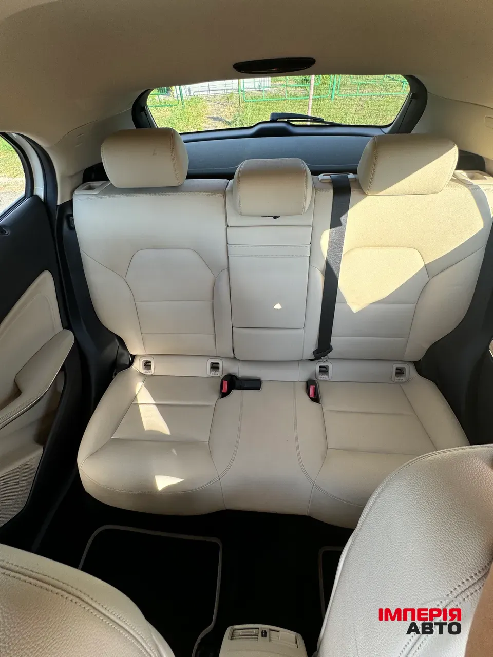 Mercedes-Benz GLA - фото 12