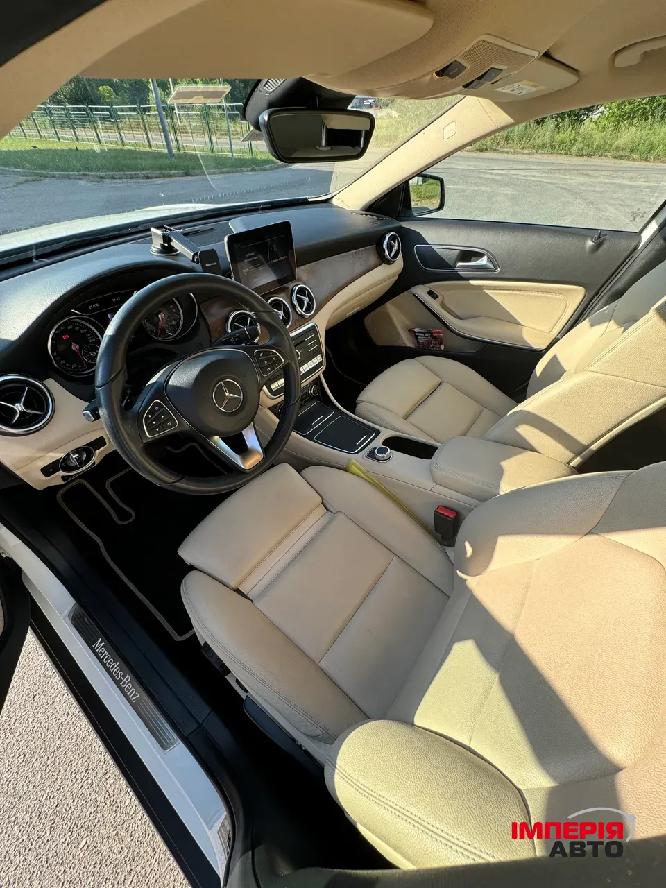 Mercedes-Benz GLA - фото 8