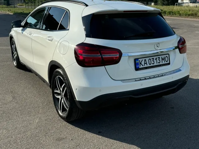 Mercedes-Benz GLA - фото 3