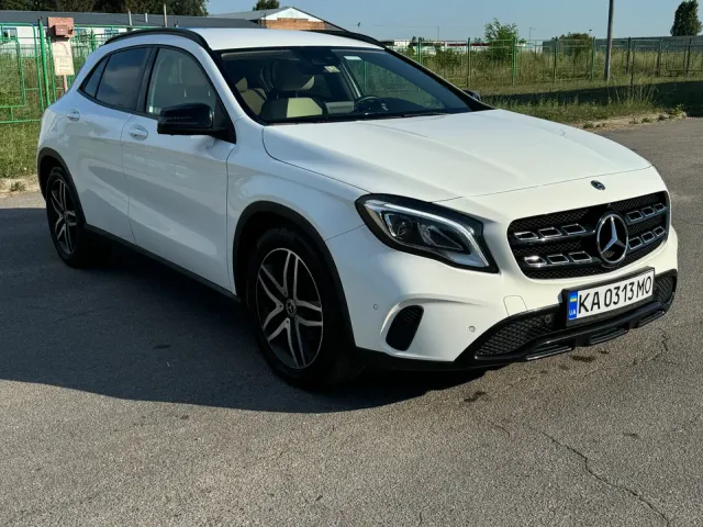 Mercedes-Benz GLA - фото 1