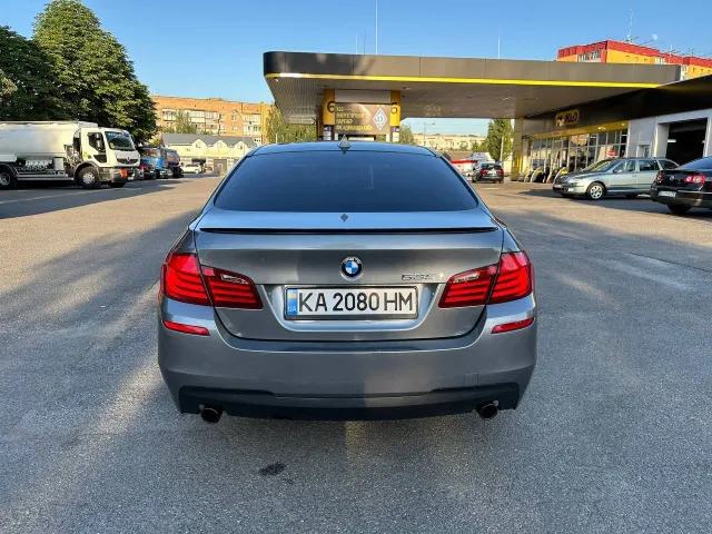 BMW 5 серії - фото 4
