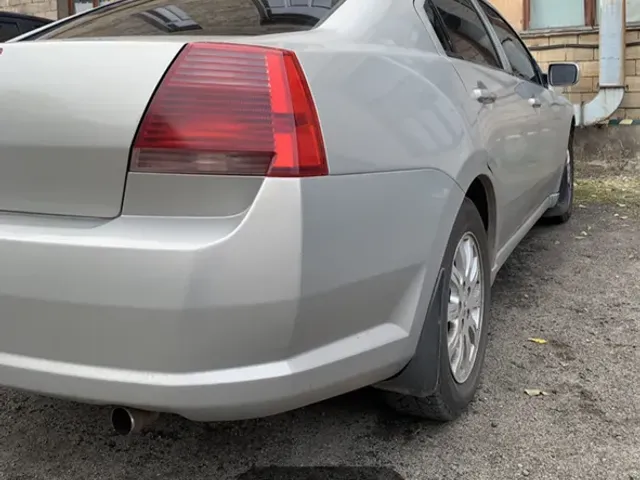 Mitsubishi Galant - фото 5