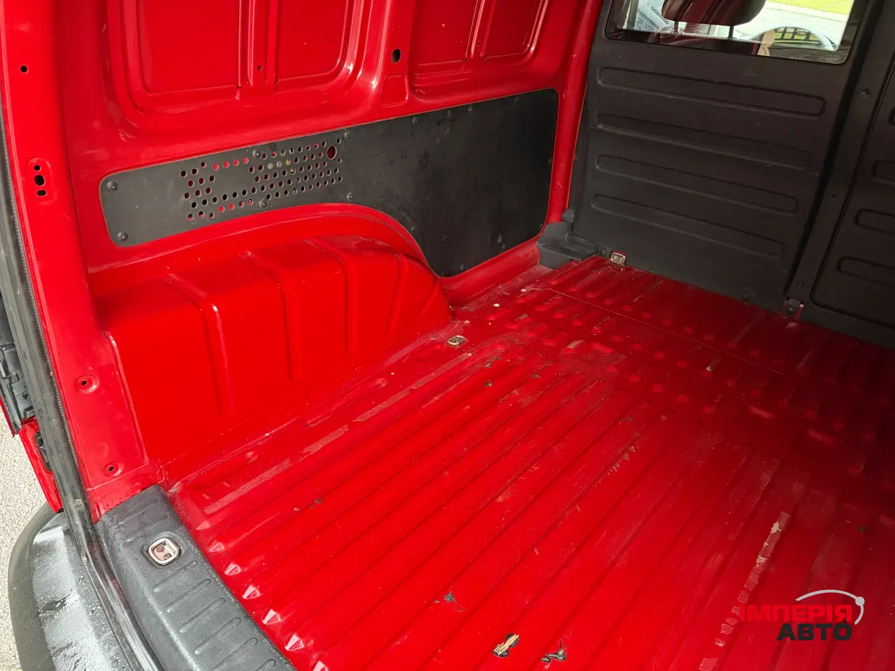 Volkswagen Caddy - фото 14