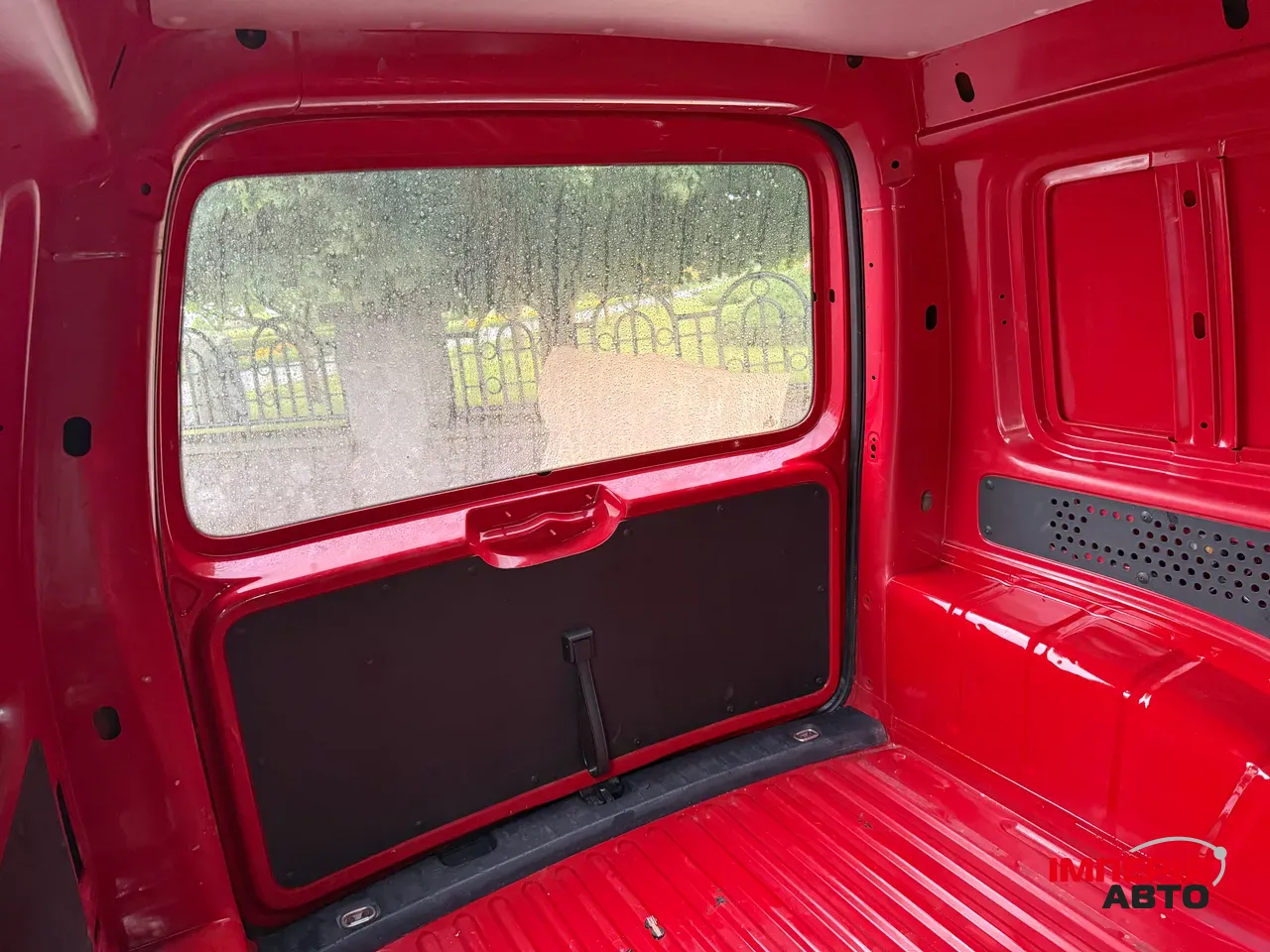 Volkswagen Caddy - фото 17