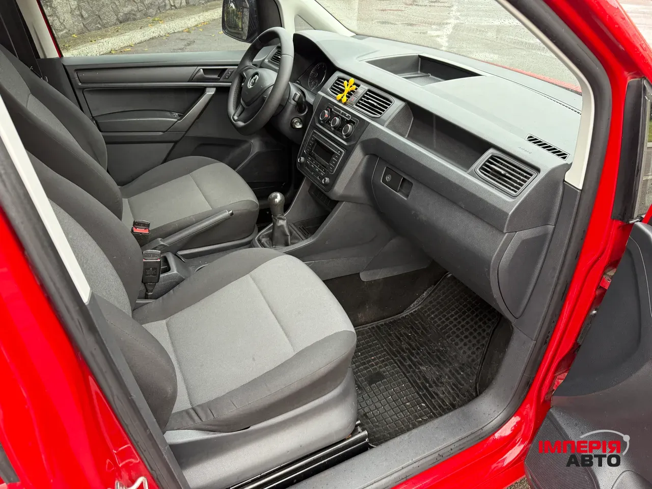 Volkswagen Caddy - фото 19