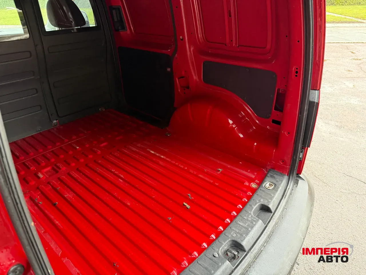 Volkswagen Caddy - фото 13