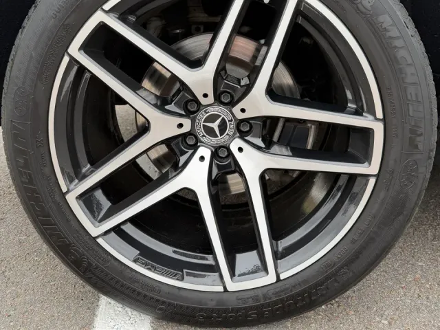 Mercedes-Benz GLE Coupe AMG - фото 3