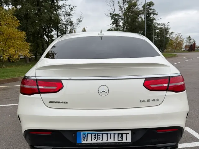 Mercedes-Benz GLE Coupe AMG - фото 4