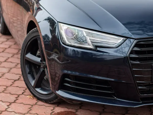 Audi A4 - фото 5