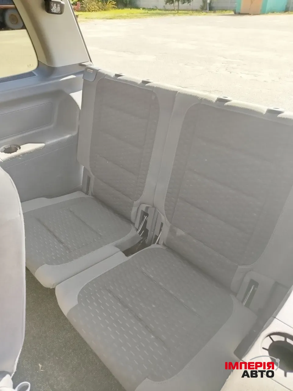 Volkswagen Touran - фото 12