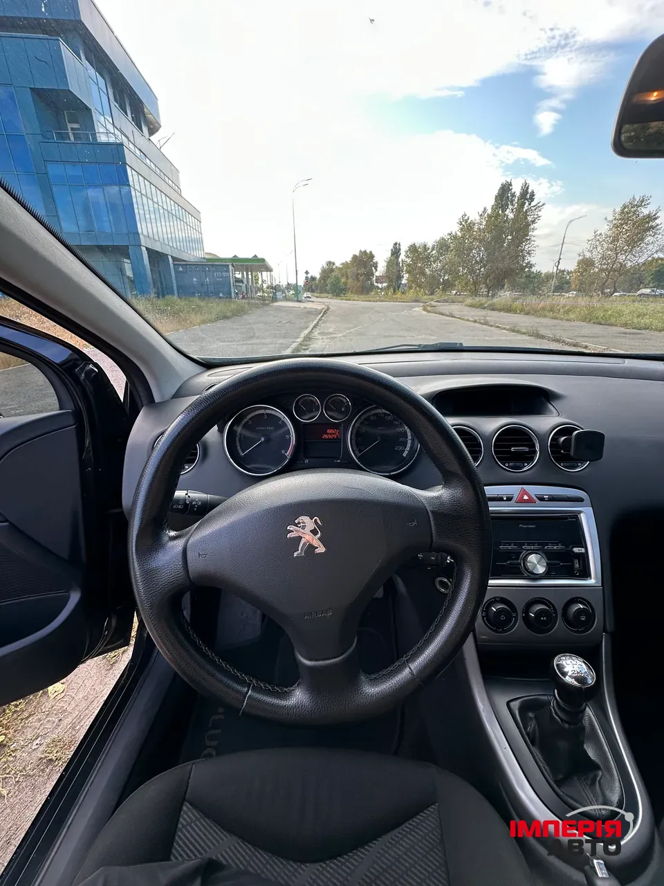 Peugeot 308 - фото 3