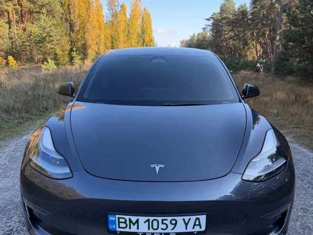 Tesla Model 3 - фото 2
