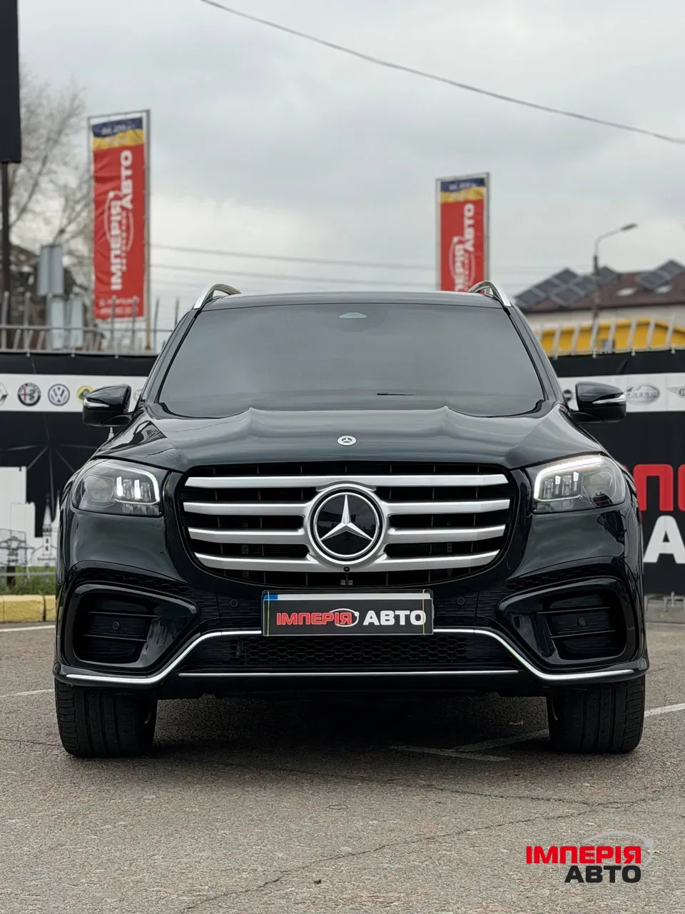 Mercedes-Benz GLS - фото 2