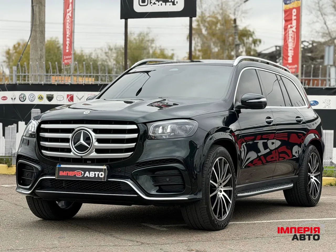 Mercedes-Benz GLS - фото 1