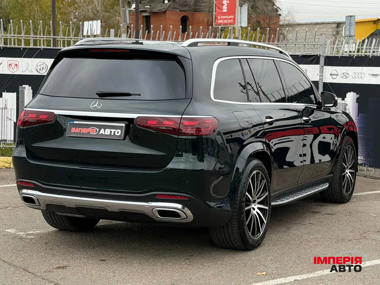 Mercedes-Benz GLS - фото 5