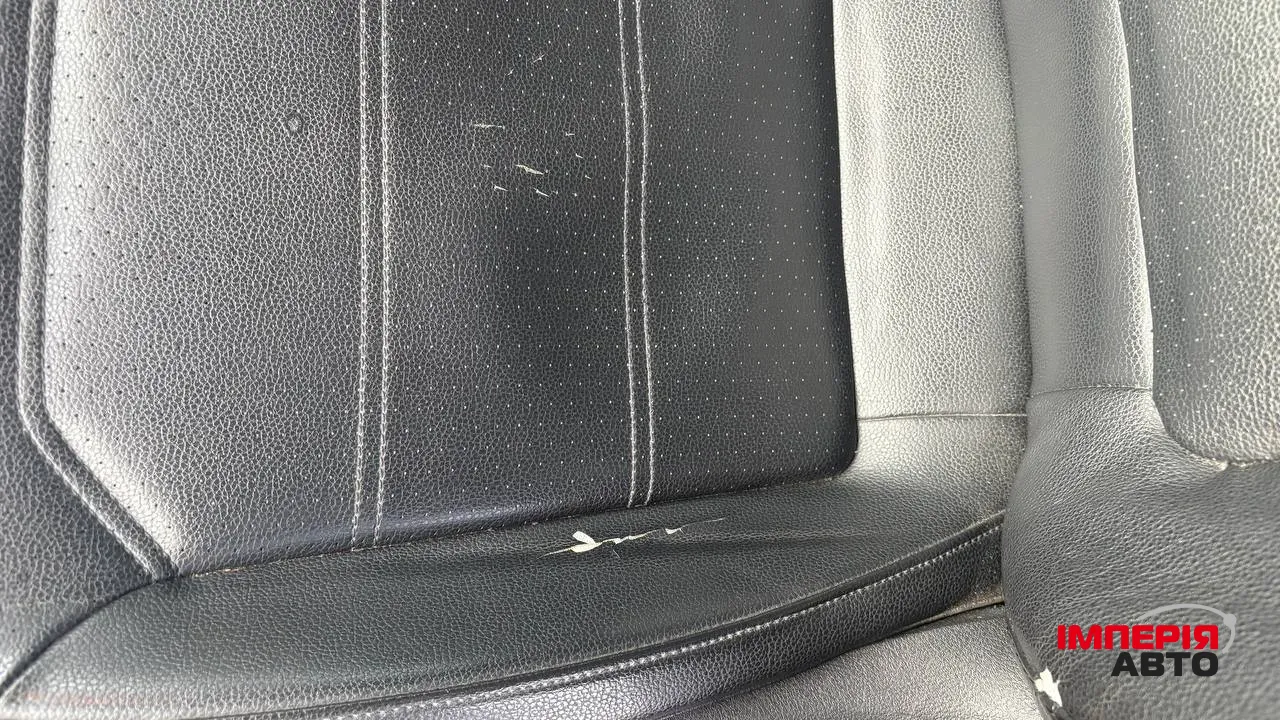 Volkswagen Passat - фото 11