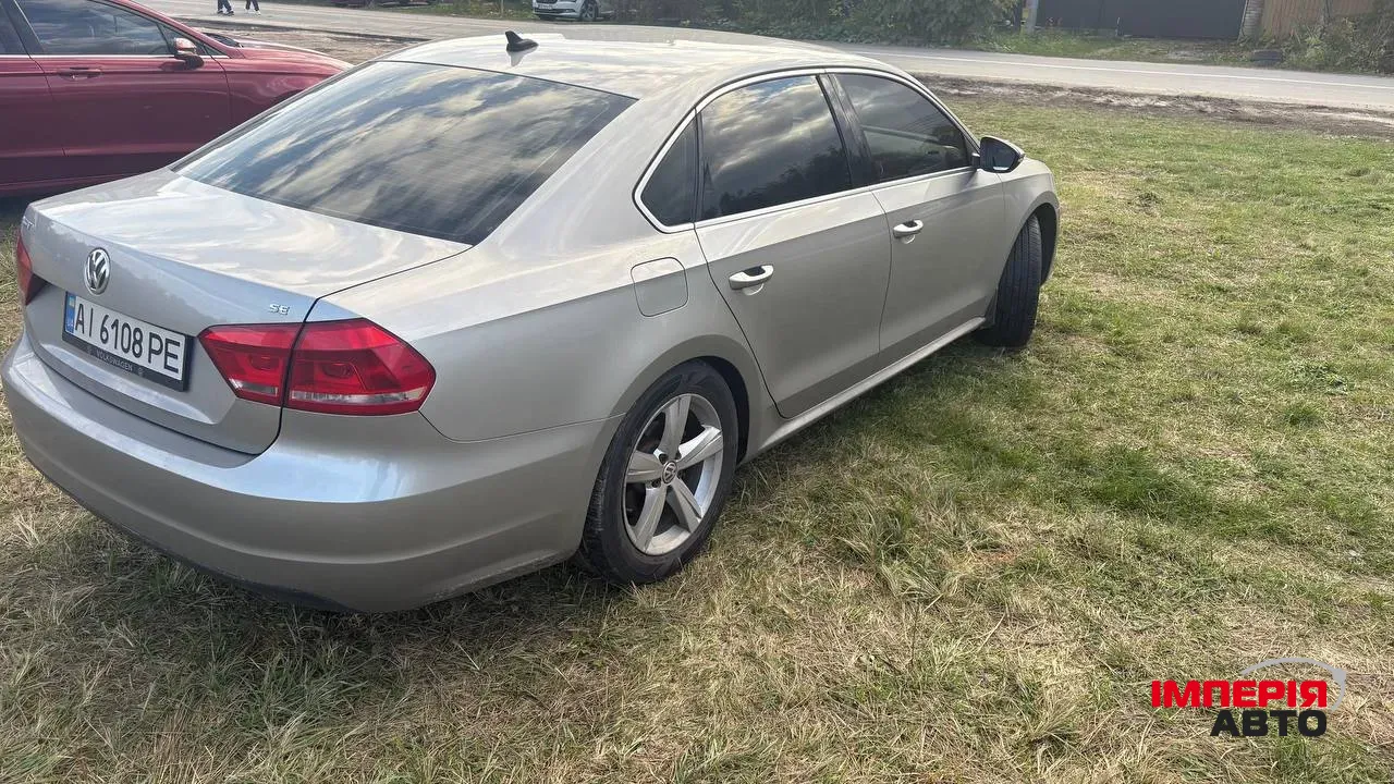 Volkswagen Passat - фото 5