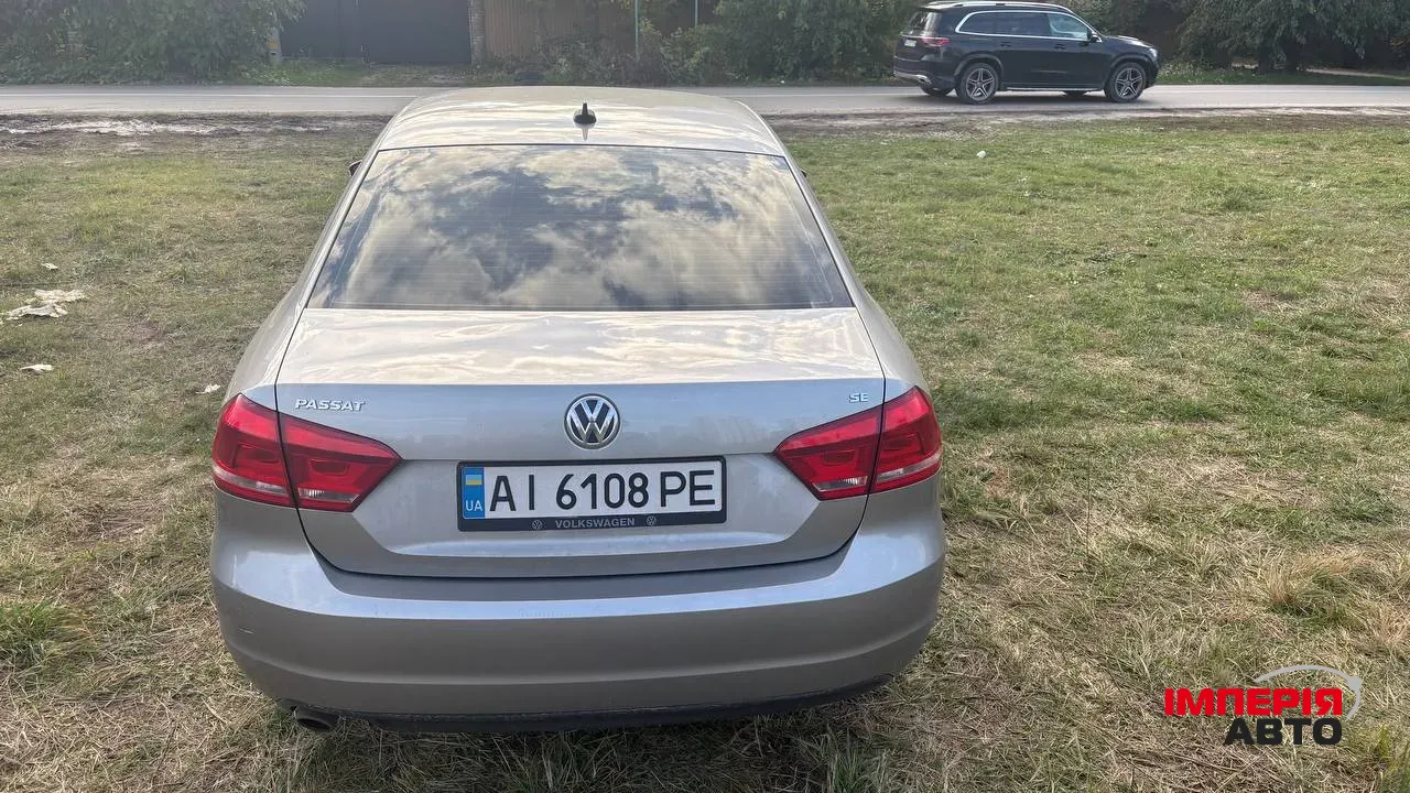 Volkswagen Passat - фото 4